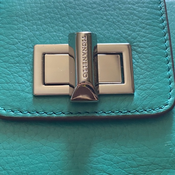 Vintage Tignanello Turquoise Leather Wallet - Picture 2 of 11